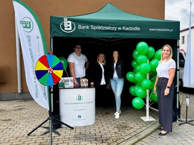 Stanowisko Banku Spółdzielczego w Kadzidle w trakcie Niedzieli Kadzidlańskiej
